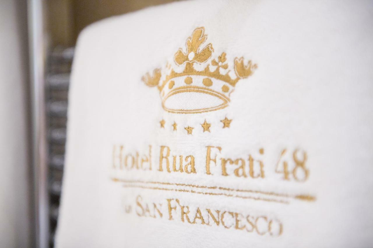 Hotel Rua Frati 48 In San Francesco Μόντενα Δωμάτιο φωτογραφία