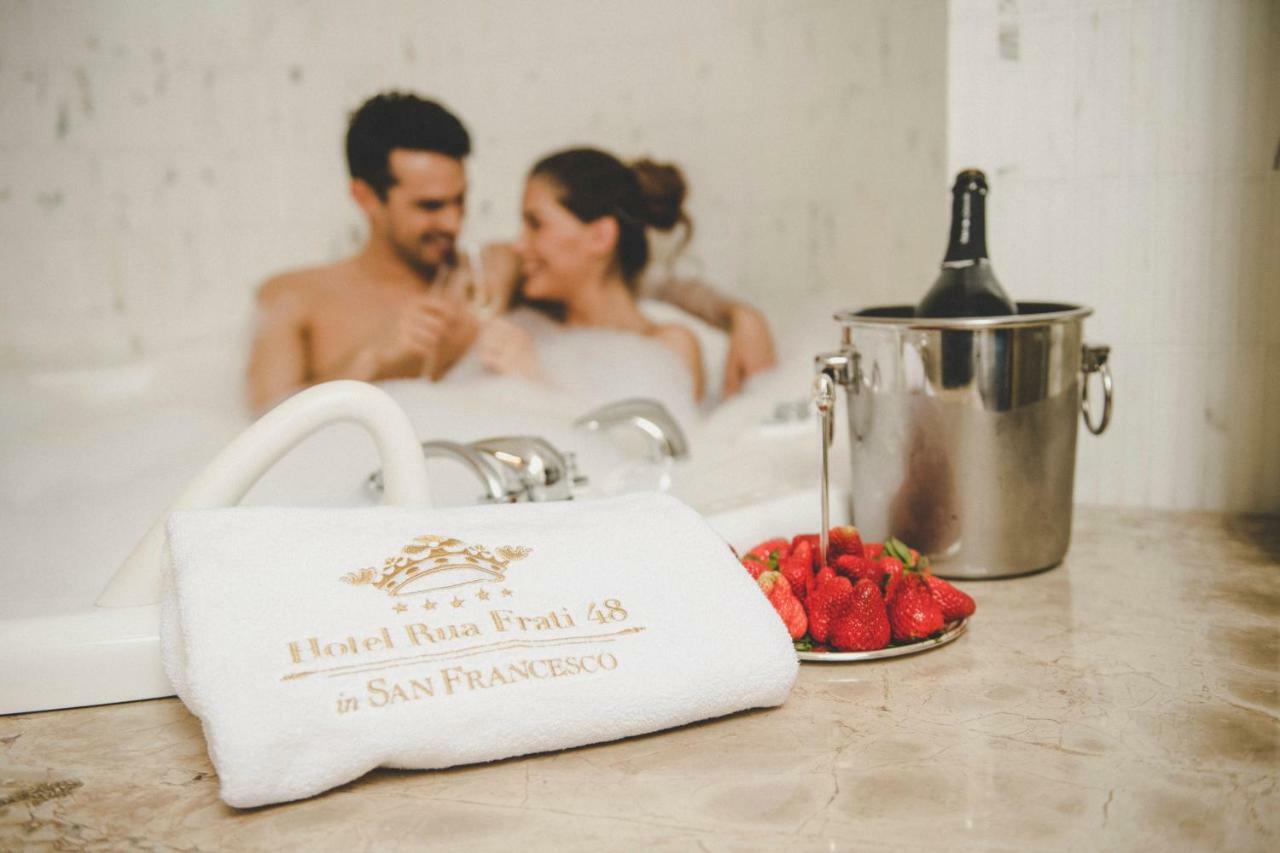 Hotel Rua Frati 48 In San Francesco Μόντενα Εξωτερικό φωτογραφία