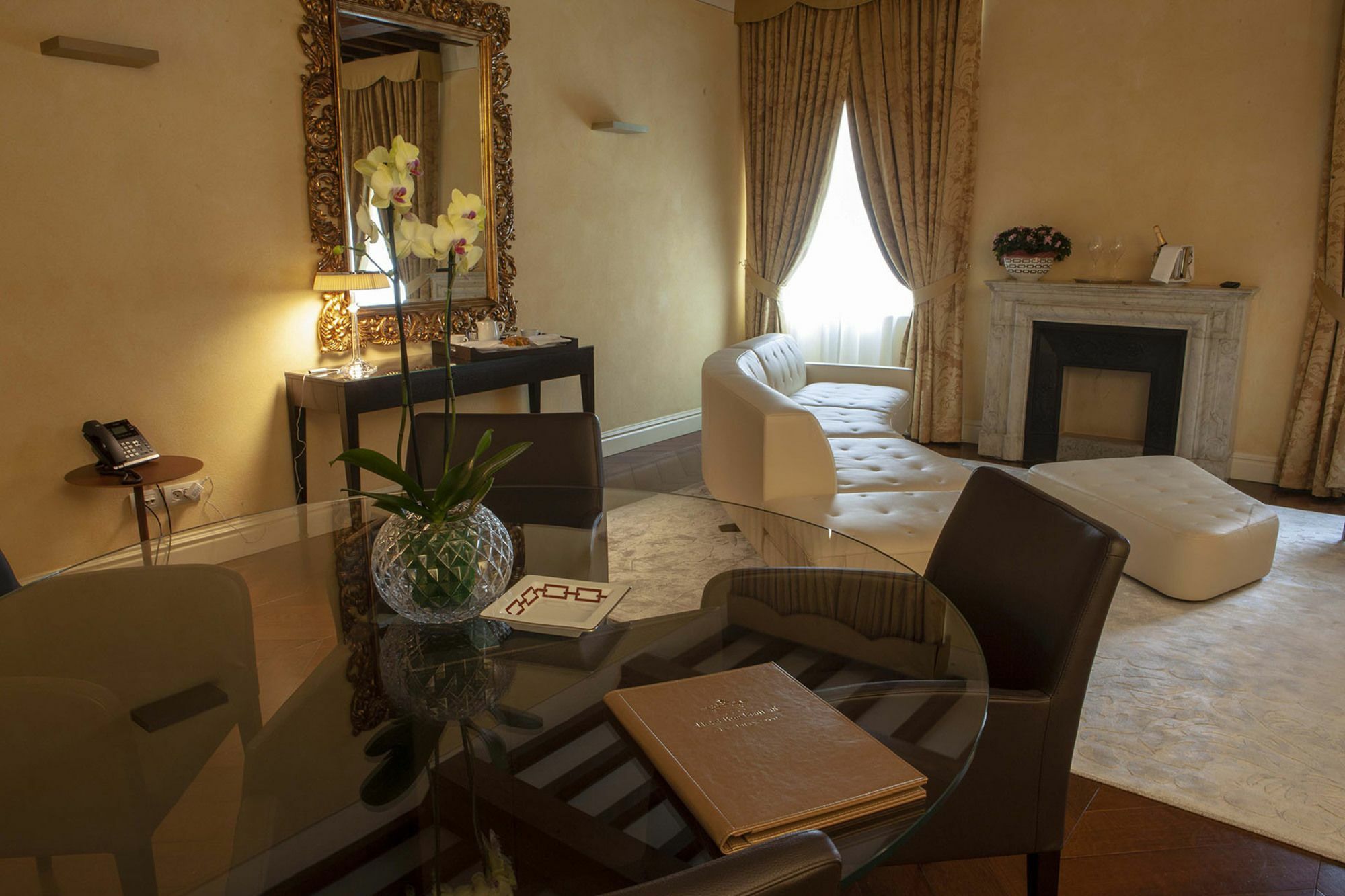 Hotel Rua Frati 48 In San Francesco Μόντενα Εξωτερικό φωτογραφία